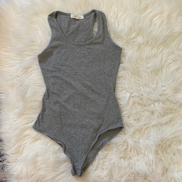 Active Basic Tops - Active Basic sleeveless Gray Bodysuit Sz small